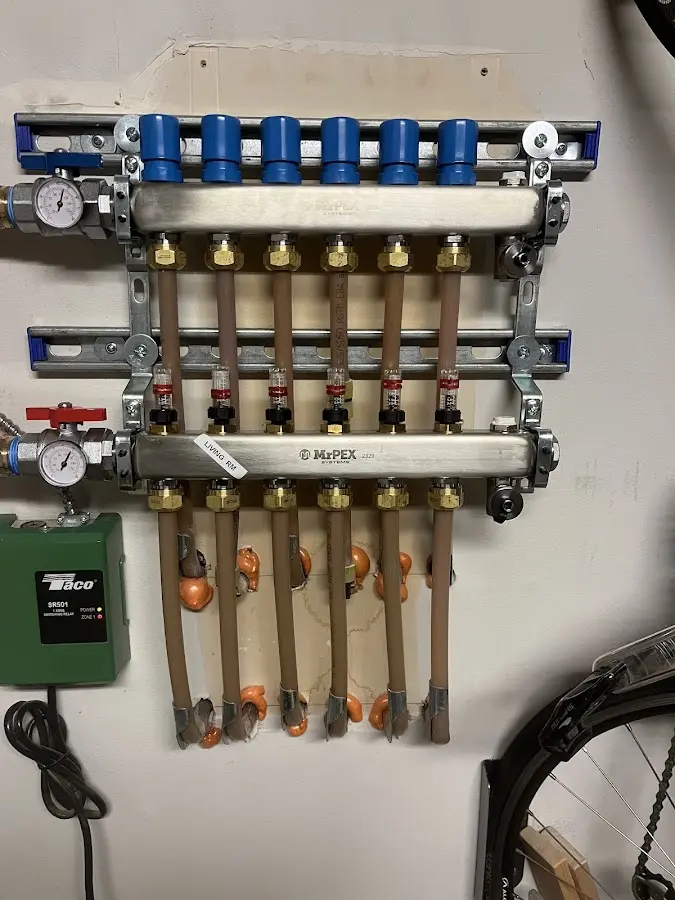 Plumber performing Leak Detection at a residential property in Beverly Hills